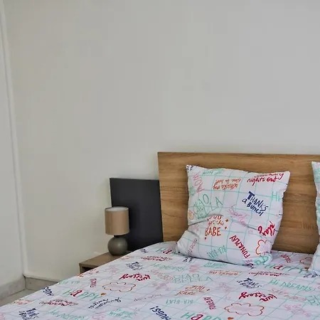 Maison D'artaud بيت للعطل لا سين سور مير